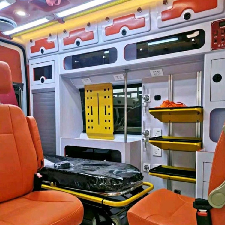 万柏林长途救护车护送病人租赁价格